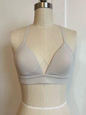 Athleta Solace Light-Impact Sports Bra